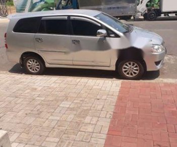 Toyota Innova 2013 - Chính chủ bán Toyota Innova đời 2013, màu bạc