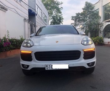 Porsche Cayenne 3.6 2016 - Bán Porsche Cayenne 3.6 2016, xe đẹp, bao test, hỗ trợ vay ngân hàng 75%