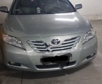 Toyota Camry 2008 - Cần bán gấp Toyota Camry đời 2008, màu bạc, nhập khẩu nguyên chiếc xe gia đình, 580tr