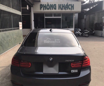 BMW 3 Series 320i 2015 - Cần bán xe BMW 3 Series đời 2015, màu xám (ghi), giá chỉ 1 tỷ 080 triệu, nhập khẩu nguyên chiếc