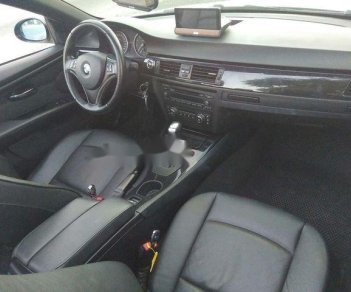 BMW 3 Series  325i 2009 - Cần bán xe BMW 3 Series 325i năm 2009, màu trắng, nhập khẩu nguyên chiếc như mới