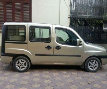 Fiat Doblo 2004 - Cần bán lại xe Fiat Doblo 2004, màu vàng cát