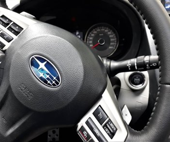 Subaru Forester 2.0AT 2013 - Cần bán xe Subaru Forester xt at 2013 tự động màu đỏ