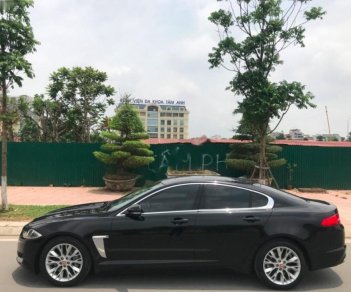 Jaguar XF Premium Luxury 3.0 AT 2015 - Cần bán gấp Jaguar XF Premium Luxury 3.0 AT 2015, màu đen, nhập khẩu nguyên chiếc  