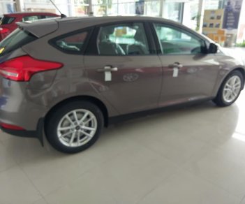 Ford Focus Trend 2018 - Bán Ford Focus Trend giảm giá cực sốc, liên hệ 0935.389.404 Đà Nẵng Ford