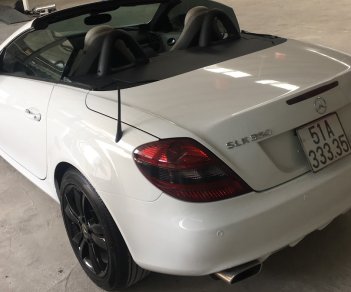 Mercedes-Benz SLK class  350 AMG 2009 - Bán xe SLK 350 AMG. Tìm chồng cho em gái trắng tinh khôi