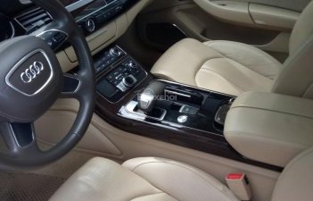 Audi A8 2012 - Bán Audi A8 4.2 full options, nhập khẩu nguyên chiếc