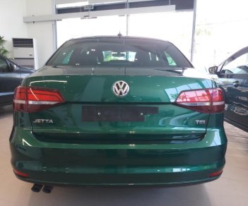 Volkswagen Jetta 2017 - Bán Volkswagen Jetta, màu xanh lục, xe nhập khẩu, khuyến mãi khủng