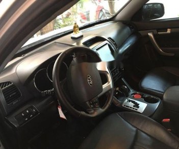 Kia Sorento 2014 - Cần bán gấp Kia Sorento 2014, màu bạc xe gia đình, 650tr