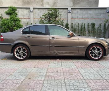 BMW 3 Series 318i 2005 - Bán BMW 3 Series 318i đời 2005, màu nâu  