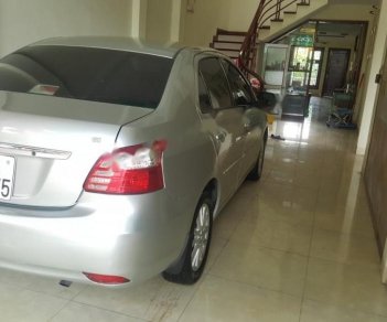 Toyota Vios 1.5E 2011 - Bán Toyota Vios 1.5E 2011, màu bạc  