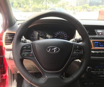 Hyundai i20 Active 1.4AT 2015 - Cần bán Hyundai i20 Active 1.4 2015, màu đỏ, nhập khẩu nguyên chiếc