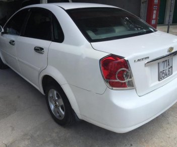 Chevrolet Lacetti 2011 - Cần bán gấp Chevrolet Lacetti 2011, màu trắng