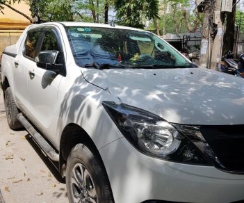 Mazda BT 50 2.2L 4x2 AT 2016 - Cần bán lại xe Mazda BT 50 2.2L 4x2 AT sản xuất năm 2016, màu trắng, xe nhập