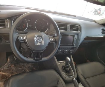 Volkswagen Jetta   2018 - Cần bán xe Volkswagen Jetta New đời 2018, màu xanh lục, nhập khẩu, giá chỉ 899 triệu