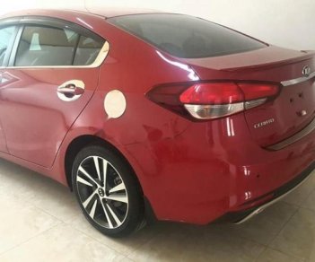 Kia Cerato   1.6 AT 2017 - Bán Kia Cerato 1.6 AT sản xuất năm 2017, màu đỏ, giá 625tr