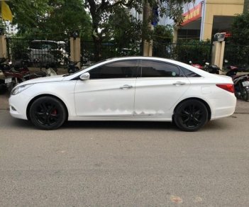 Hyundai Sonata Y20 2011 - Cần bán lại xe Hyundai Sonata Y20 năm 2011, màu trắng, xe nhập số tự động