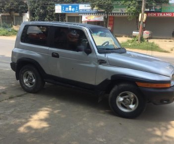 Ssangyong Korando 2001 - Bán Ssangyong Korando 2001, màu bạc, nhập khẩu, 115 triệu