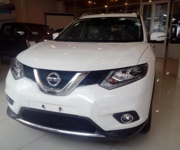 Nissan X trail SV 2.5  2018 - Cần bán xe Nissan X trail SV 2.5 đời 2018, màu trắng, số tự động, full option, trang bị công nghệ xe sang, giá bình dân