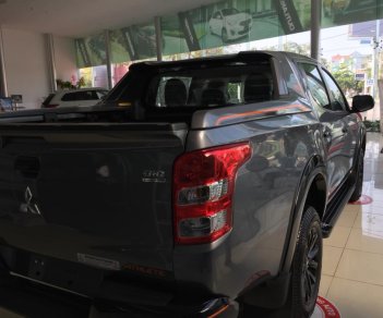 Mitsubishi Triton 2017 - Bán xe Triton nhập khẩu, 1 cầu, giao xe nhanh, thủ tục nhanh chóng, LH Quang 0905596067