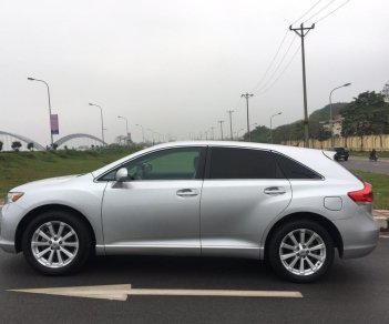 Toyota Venza 2009 - Cần bán xe Toyota Venza sản xuất 2009 màu bạc, xe nhập Mỹ nguyên chiếc