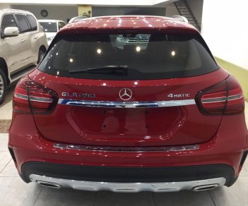 Mercedes-Benz GLA-Class GLA 250 4Matic 2017 - Bán xe Mercedes GLA 250 đăng kí 2018, màu đỏ, nhập khẩu xe mới chưa đi rẻ tới 200 triệu