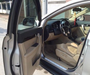 Chevrolet Captiva 2007 - Cần bán Chevrolet Captiva sản xuất 2007, màu bạc xe gia đình, giá chỉ 155 triệu