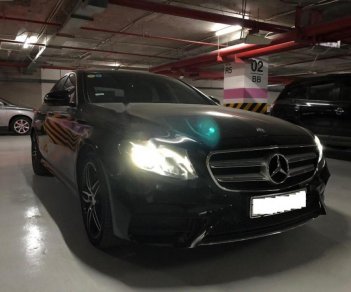 Mercedes-Benz E class E300 AMG 2016 - Bán xe Mercedes E300 AMG 2016, màu đen, xe nhập như mới