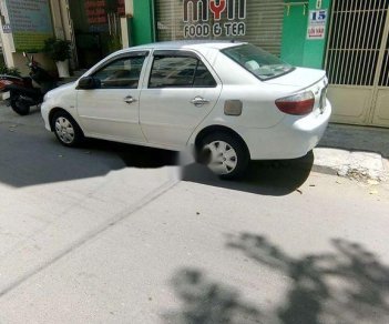 Toyota Vios 1.5 2004 - Bán Toyota Vios 1.5năm 2004, màu trắng chính chủ, 195 triệu