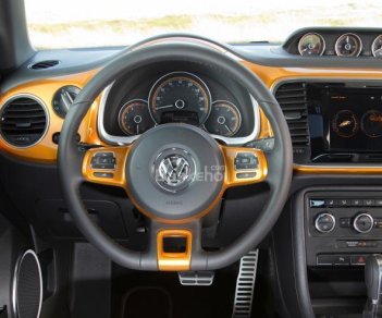 Volkswagen Beetle E 2016 - Bán ô tô Volkswagen Beetle E năm 2016, màu vàng, nhập khẩu nguyên chiếc