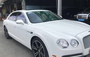 Bentley Continental 2014 - Bán Bentley Continental Flying Spur 6.0L đời 2014, màu trắng, xe nhập