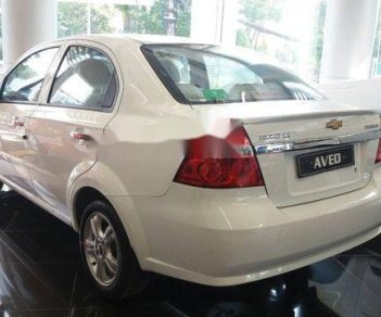 Chevrolet Aveo   MT  2018 - Bán Chevrolet Aveo MT sản xuất 2018, màu trắng