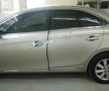 Toyota Vios 2016 - Bán xe Toyota Vios năm 2016, màu vàng cát