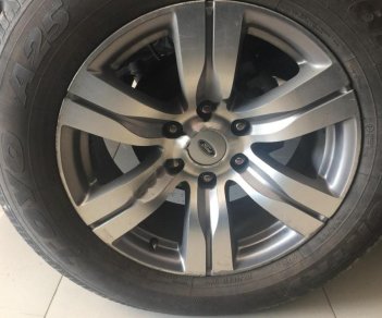 Ford Everest 2.5 MT 2011 - Bán xe Ford Everest 2.5 MT năm 2011, màu hồng phấn