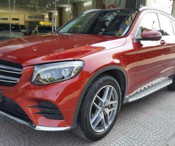 Mercedes-Benz Smart GLC 300 2017 - Bán Mer GLC 300 SX 2017, màu đỏ, nội thất kem