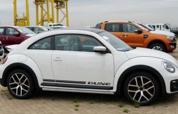Volkswagen Beetle 2017 - Bán ô tô Volkswagen Beetle 2018, màu trắng, xe nhập