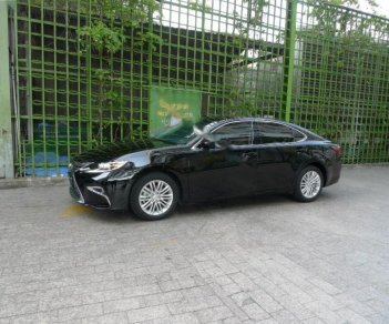 Lexus ES 2016 - Bán lại xe Lexus ES 2016, màu đen, nhập khẩu
