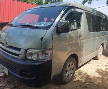 Toyota Hiace 2.5 2010 - Cần bán gấp Toyota Hiace 2.5 sản xuất 2010, màu xanh lam, giá chỉ 345 triệu