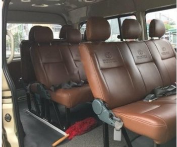 Toyota Hiace 2009 - Cần bán Toyota Hiace năm 2009, giá 362tr