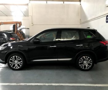 Mitsubishi Outlander 2.0 CVT 2018 - [Hot] bán Mitsubishi Outlander 2.0 CVT 2018, giá cực tốt