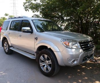 Ford Everest 2012 - Cần bán gấp Ford Everest đời 2012, màu bạc, giá chỉ 530 triệu