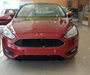 Ford Focus Trend 1.5L 2018 - Bán ô tô Ford Focus sản xuất 2018, màu đỏ, giá chỉ 605 triệu