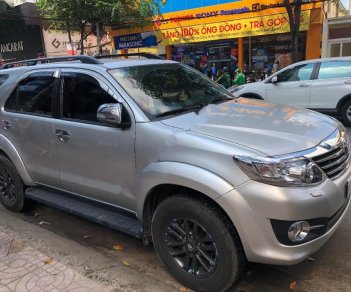 Toyota Fortuner    2014 - Cần bán lại xe Toyota Fortuner năm sản xuất 2014, màu bạc