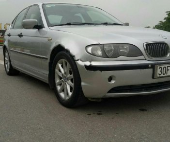 BMW 3 Series 318i AT 2004 - Cần bán lại xe BMW 3 Series 318i AT năm sản xuất 2004, màu bạc 