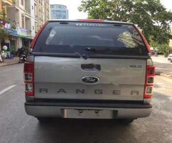 Ford Ranger XLS 2.2L 4x2 AT 2016 - Bán Ford Ranger XLS 2.2AT 4x2 sản xuất 2016, nhập khẩu nguyên chiếc chính chủ