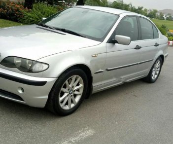 BMW 3 Series 318i AT 2004 - Cần bán lại xe BMW 3 Series 318i AT năm sản xuất 2004, màu bạc 