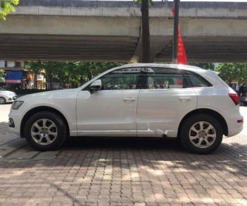 Audi Q5 2.0 AT 2012 - Bán xe Audi Q5 2.0T sản xuất năm 2012, màu trắng, xe nhập