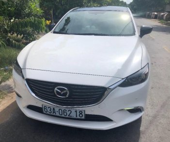 Mazda 6 2.0L 2017 - Cần bán lại xe Mazda 6 2.0L đời 2017, màu trắng