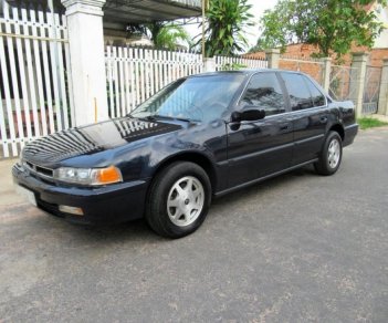 Honda Accord 2.2 MT 1991 - Cần bán lại xe Honda Accord 2.2 MT sản xuất năm 1991, màu xanh lam, nhập khẩu nguyên chiếc, 112tr