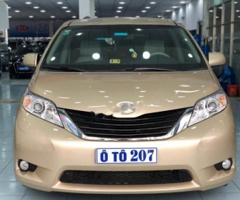 Toyota Sienna LE 3.5 2010 - Bán Toyota Sienna LE 3.5 2010, màu vàng, xe nhập